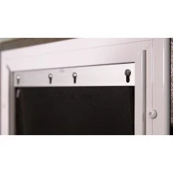 PetSafe Freedom Pet Door Replacement Flap, Weather Resistant -PetSafe Sales Shop 1052867 VIDEO 1 480x270 1200k